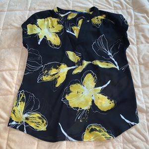 FLORAL TOP